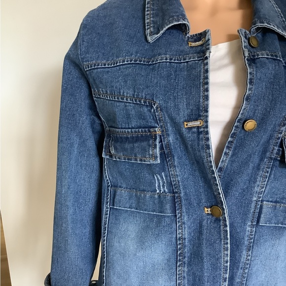 very versatile denim jacket - Picture 3 of 4